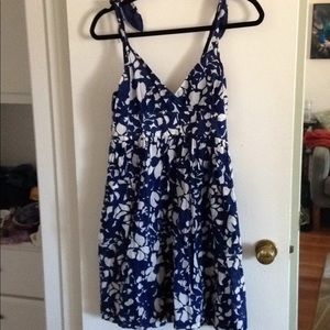 American Eagle patterned summer dress